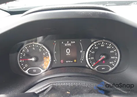 2016 Jeep Renegade Sport z USA, uszkodzony, nr VIN ZACCJAAT5GPD71586